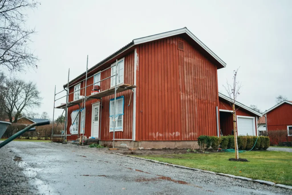 m la garage och husfasad s planerar du omm lningen r tt